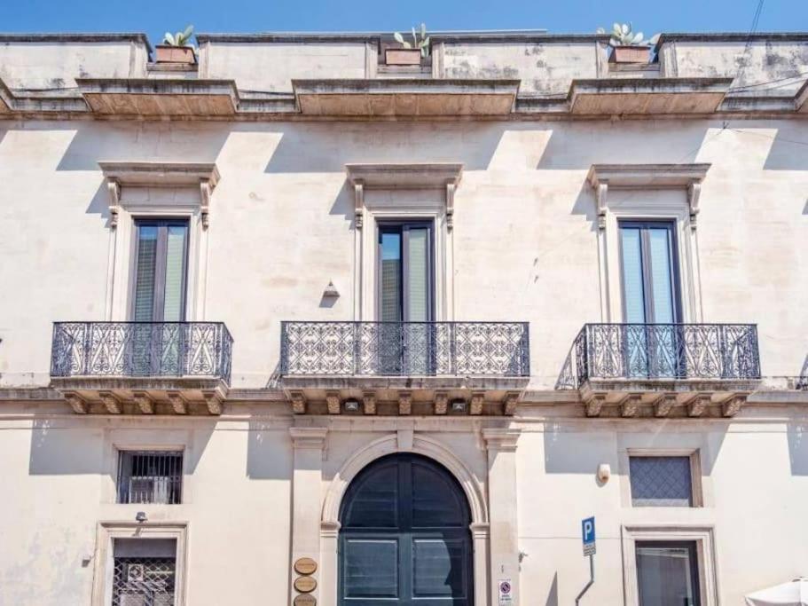 Casa vacanze De Mari Lecce Buitenkant foto
