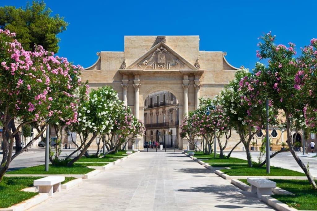 Casa vacanze De Mari Lecce Buitenkant foto